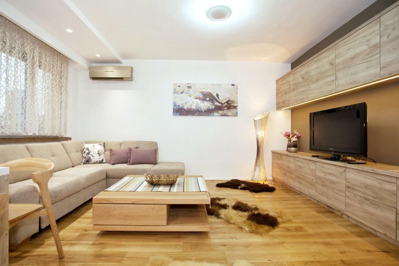 Hostgost Selected Suites - Skadarlija Square Belgrade Luaran gambar